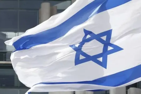 150 min israilli xaricdə - qapalı qaldı