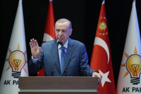 Ərdoğandan sosial şəbəkələrə sərt TƏNQİD - TƏNQİD