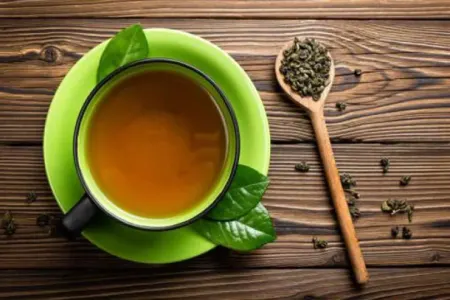 Südlü yaşıl çay: - Faydası varmı?