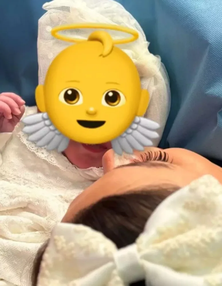 Aysun İsmayılova ana oldu - FOTO