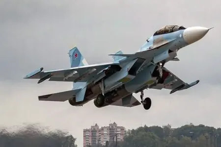 Rusiya ordusunun arsenalına yeni çoxfunksiyalı qırıcı təyyarə daxil edildi