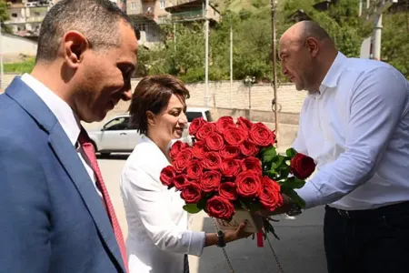 Ermənistanda merin vəsaitləri müsadirə olunur