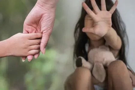 Övladlığa götürdükləri uşaqlara - İŞGƏNCƏ VERDİLƏR