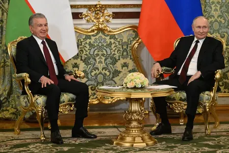 Putin Mirziyoyevlə telefonla danışdı