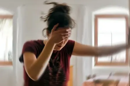 İnsultdan bir neçə həftə əvvəl ortaya çıxan simptomlar