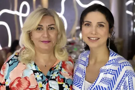 Qayınanasının ünvanına təriflər yağdırdı