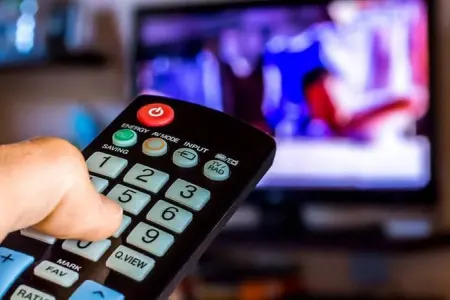 Televizor qarşısında yatmağın gözlənilməz fəsadı