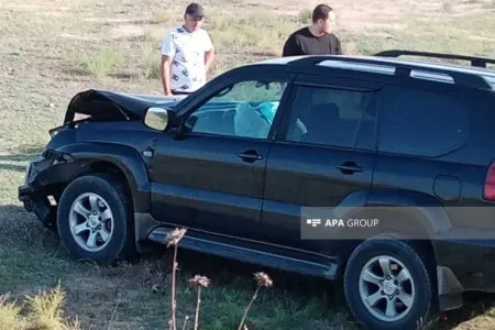 Xaçmazda minik avtomobilləri toqquşdu: yaralılar var