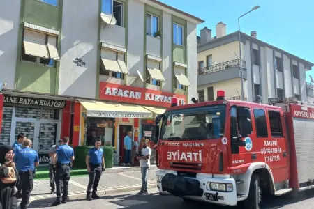 17 yaşlı gənc anasının yaşadığı binanı - YANDIRDI