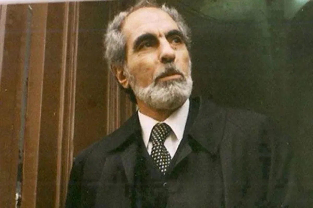 Əbülfəz Elçibəyin vəfatından 24 il ötür