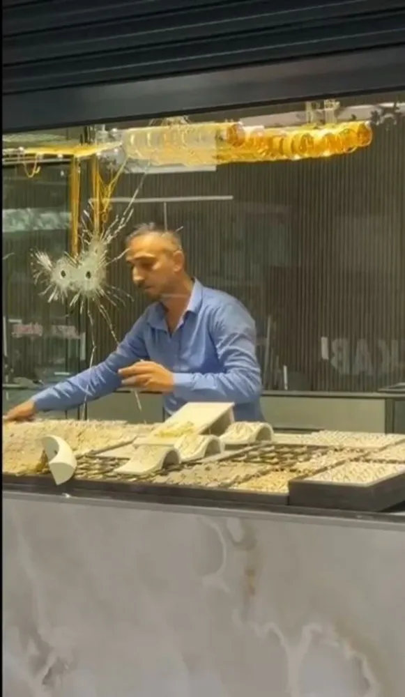Zərgərlik mağazasına silahlı hücum - ANBAAN VİDEO