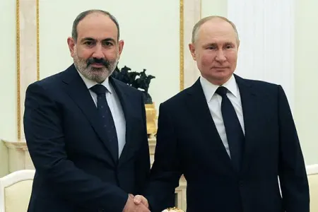 Putin Paşinyanla Azərbaycana səfərindən danışdı