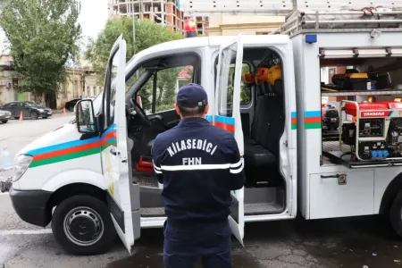 Xırdalanda intihara cəhdin qarşısı alındı