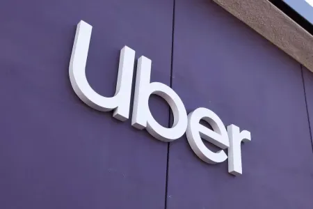 Uber-ə 290 milyon cərimə