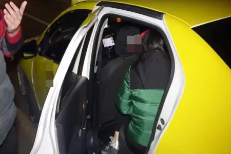 Sürücüyə “tez sür” dedi, yarı yolda qaldı - Bakıda OLAY