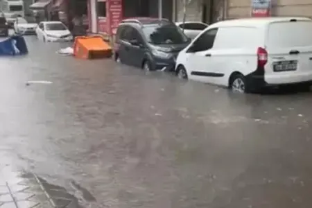 Güclü leysan: əhaliyə xəbərdarlıq edildi
