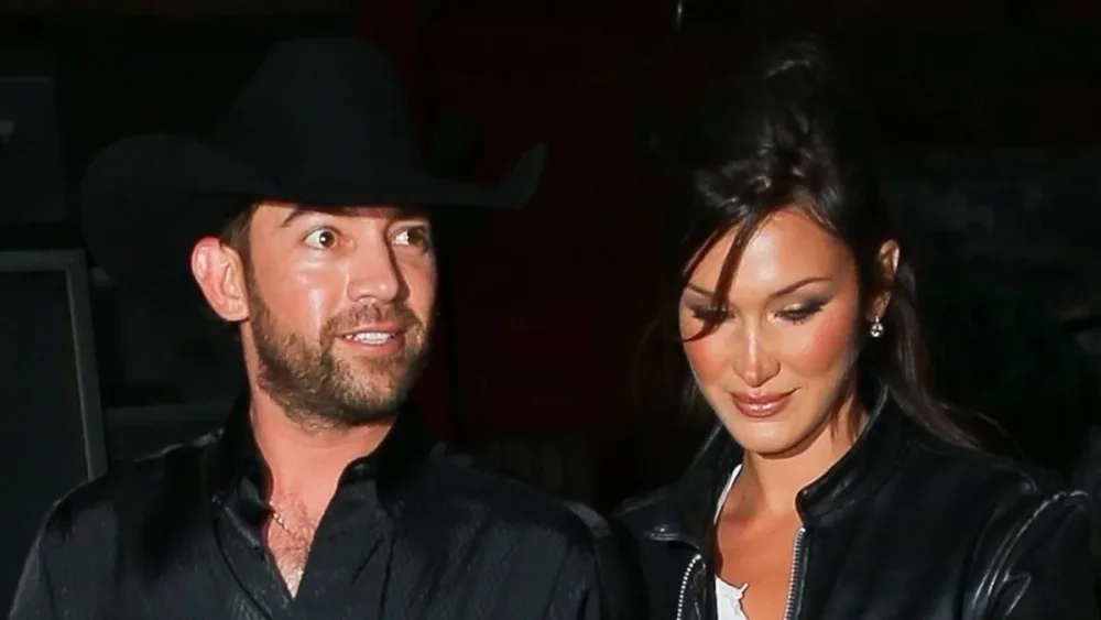 Bella Hadid kovboy sevgilisi üçün - "lüks həyatından" imtiha etdi