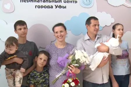 Rusiya vətəndaşı on üçüncü övladını dünyaya gətirdi