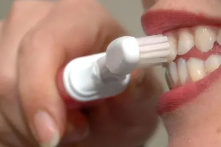 Dişləri saraldan - diş fırçalama səhvi!