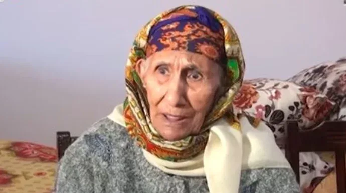 Azərbaycanın ən yaşlı qadın və kişi seçiciləri - FOTO