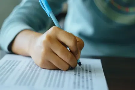 Boş qalan plan yerlərə qəbul olmaq istəyən abituriyentlərin - DİQQƏTİNƏ