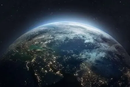 NASA Yeri əhatə edən elektrik sahəsini kəşf etdi