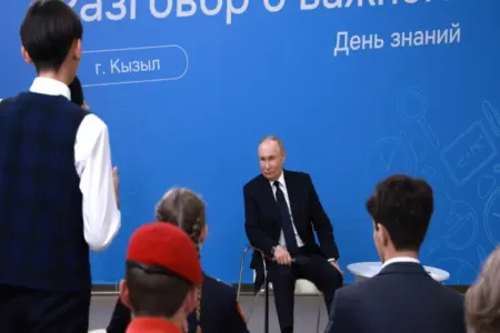 Az yatdığını etiraf edən Putindən uşaqlara TÖVSİYƏ: - “Məndən nümunə götürməyin!”