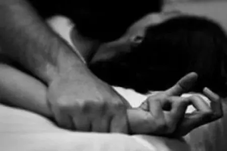 92 dəfə zorlanan qadın bunu 9 il sonra bilib: - Kişiləri öz əri gətirirmiş