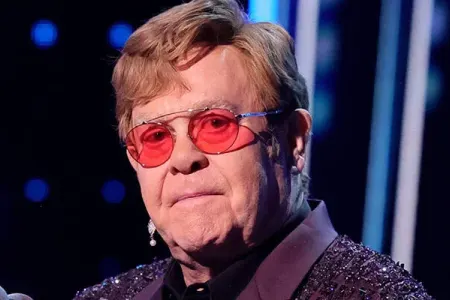 Elton Con qismən kor oldu - FOTO