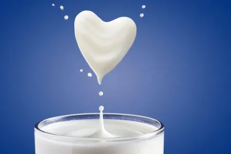 Yatmazdan əvvəl süd içmək faydalıdırmı?