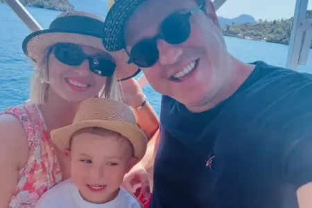 Aktyorun həyat yoldaşı gülüş obyektinə çevrildi