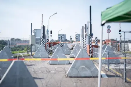 Bu yolda "əjdaha dişləri" quraşdırıldı