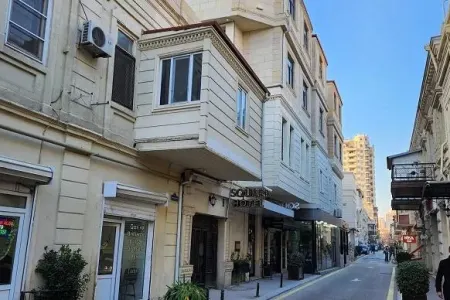 Satışa çıxarılan bu binanın qiyməti - 2.47 milyon endirildi