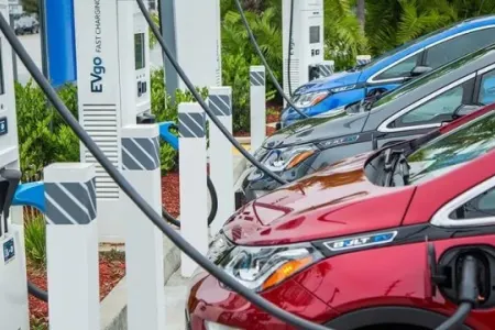 Elektrik avtomobilləri ümidləri doğrultmur? - “Toyota” istehsal proqnozunu AZALTDI