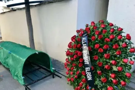 Məleykə Eyvazova vəfat etdi - FOTO