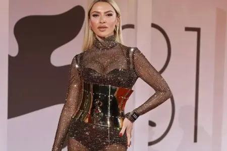 Hadisə jurnalistə əsəbiləşdi