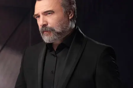 Oktay Kaynarcaya komandasından - SÜRPRİZ