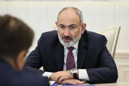 Avetis Babacanyan: - "Paşinyan hakimiyyətinin yeganə pul qazanmaq yolu dilənməkdir"