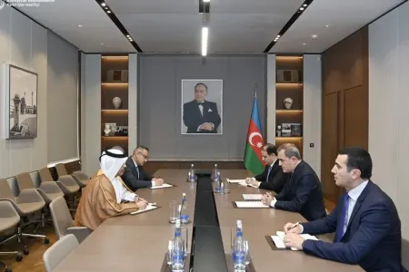 Ceyhun Bayramov Qətərin yeni səfirini qəbul edib