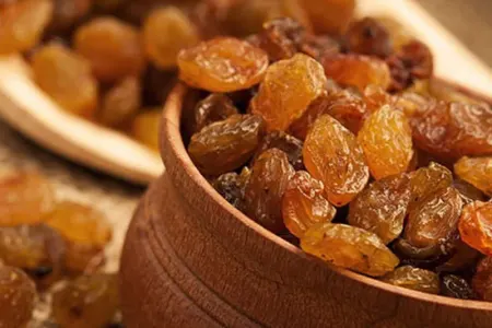 Hər gün bir ovuc kişmiş yeməyin faydaları