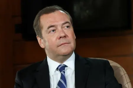 “Rusiya Qiyaməti qopara bilər” - Medvedev