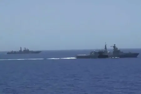 Rusiya donanması Xəzərin sahilindəki hədəflərə ATƏŞ AÇDI