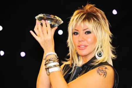 “Bu gün 1677 yaşım tamam oldu” - Brilliant Dadaşova