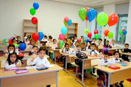 Azərbaycanda ilk dərs GÜNÜDÜR