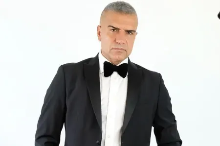 Müğənnidən maraqlı istək - sünnət dərisi...