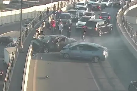 Bakıda toqquşan avtomobillər yandı - FOTOLAR