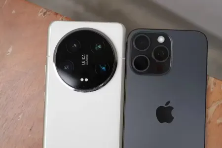 Qalib Xiaomi yoxsa Apple?