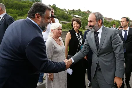Vardanyan Bakı həbsxanasından Paşinyana - CAVAB VERDİ