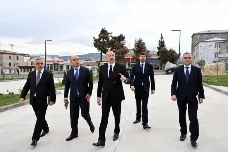İlham Əliyev Qarabağ Universitetinin açılışını etdi