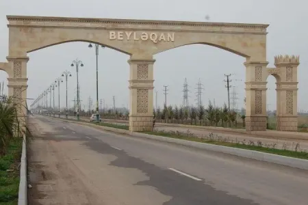 Beyləqanda biabırçılıq: - Fahişəliklə məşğul olmaq üçün...